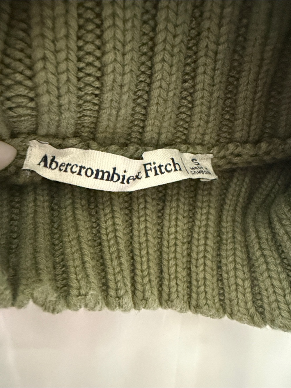 Abercrombie & Fitch Sleeveless Turtleneck Knit Top - Olive Green - Picture 3 of 3